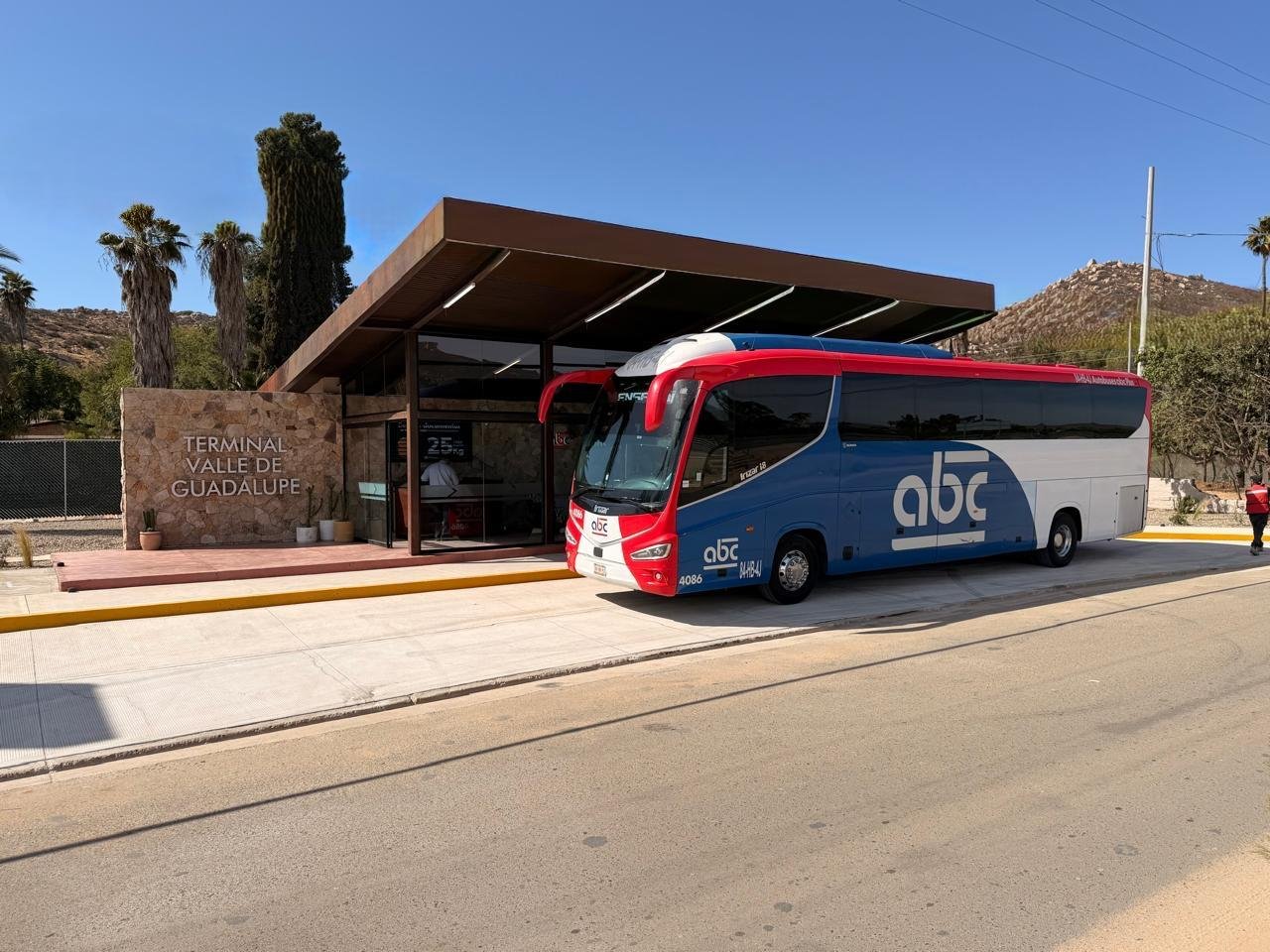 Gobierno de Baja California impulsa conectividad y seguridad en Valle de Guadalupe con nueva terminal de autobuses y base de seguridad